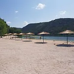 Appartamento Scolopax Rusticola With Heated Pool Skradin