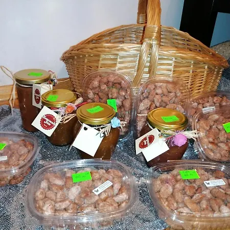 Scolopax Rusticola With Heated Pool Apartman