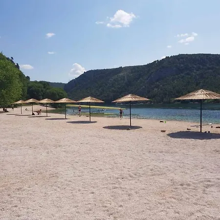 Apartment Scolopax Rusticola With Heated Pool Skradin