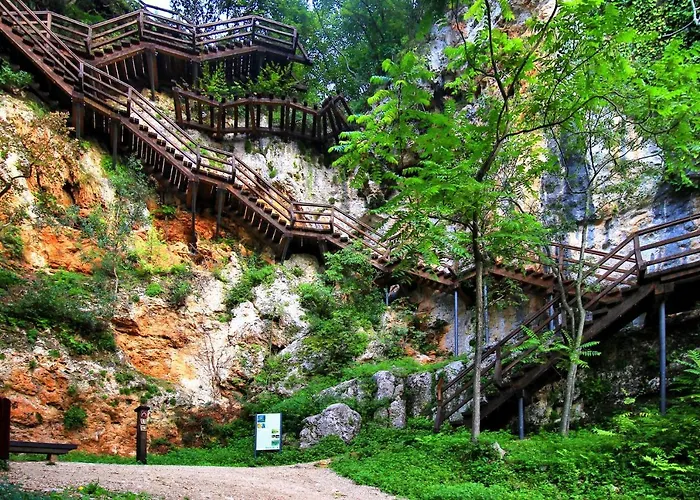 Appartement Scolopax Rusticola With Heated Pool Skradin