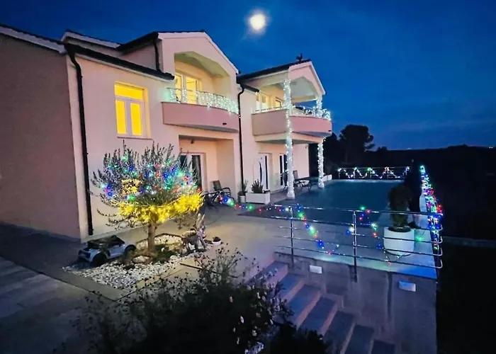 Scolopax Rusticola With Heated Pool Appartement *